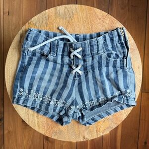 Penny M Denim Striped Lace Up Shorts girls sz: 6X